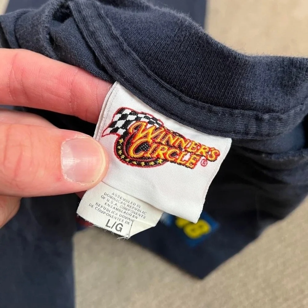 Vintage 2000s Jimmie Johnson NASCAR Tee Size L‎
